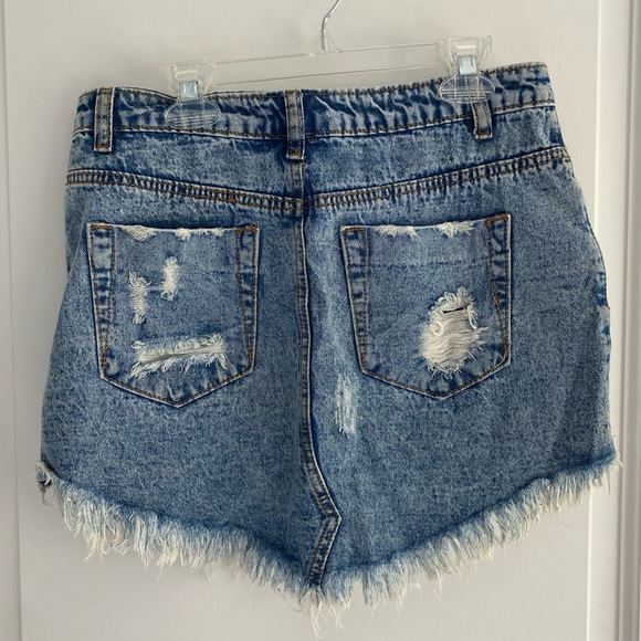 Signature 8 Jean mini skirt size S - Picture 2 of 3